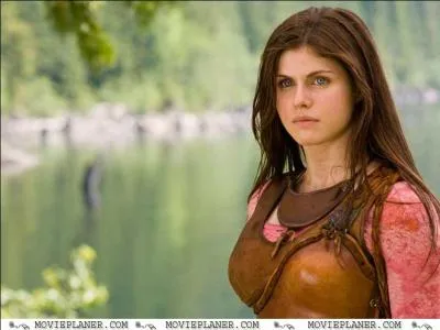 Quel rle joue la belle Alexendra Daddario ?