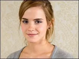 Quel personnage joue Emma Watson ?