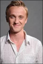 Quel personnage joue Tom Felton ?