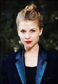 Quel personnage joue Clmence Posy ?