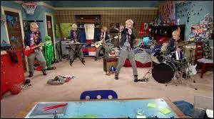 Quel est ce clip tourn dans sa chambre par son ami Dez ?