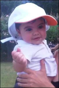 Comment s'appelle son fils, quand est-il n, et o ?