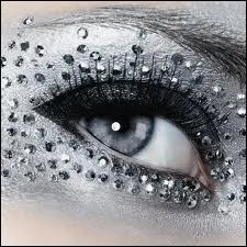 Quel(s) mtier(s) Selena n'a-t-elle jamais exerc(s) ?