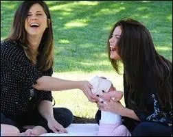 Comment s'appelle sa petite sur ?