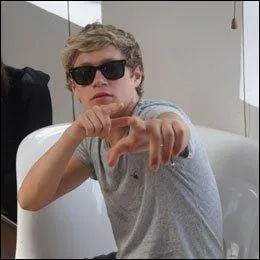 Parmi les propositions suivantes, laquelle prfre-t-il ?