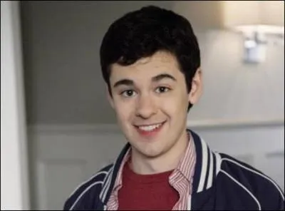 Qui est ce jeune homme ?