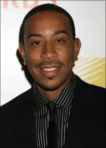 Qui est ce chanteur ?