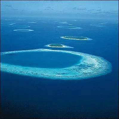 Quel archipel n'est pas situ dans l'Atlantique ?