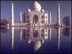 Dans quel Etat de l'Inde se situe le Taj Mahal ?