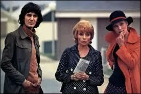 Dans quelle comdie, sortie en 1973, Jacques Higelin donne t-il la rplique  Annie Cordy et Marthe Keller ?