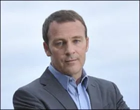 Quel est le vrai nom de Vincent Chaumette ?