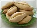 Quel est ce biscuit  la fleur d'oranger, en forme d'ovale allong, fendu en son milieu ?