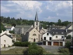 Nous sommes maintenant  Aumont-Aubrac (rgion Languedoc-Roussillon), commune situe dans le dpartement ...