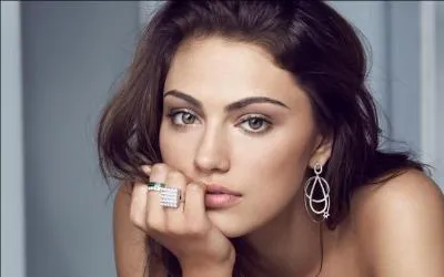 Phoebe Tonkin, aurait jou dans ...