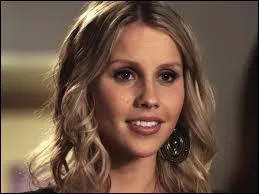 Qui est cette amie d' Emily ?