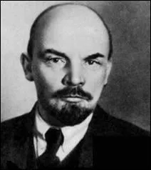 Quels taient les prnoms du rvolutionnaire et homme d'Etat russe Oulianov, plus connu sous le nom de Lnine ?