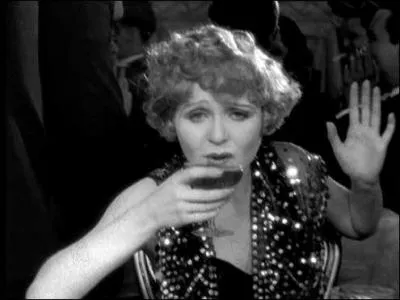 Dans ce mme film, qui joue le rle de Betty, l'hrone ?