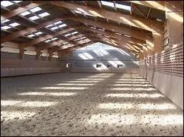 Dans un mange qui a la priorit ?