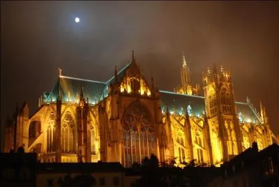 Dans quelle rgion se trouve la ville franaise de Metz ?