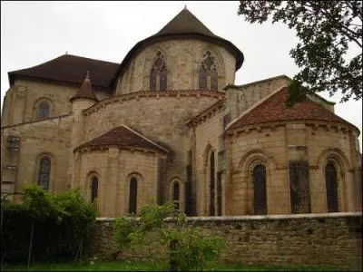 Votre soeur Isabelle vous a invit  l'accompagner dans sa rsidence de Jussac, dans quel dpartement irez-vous ?