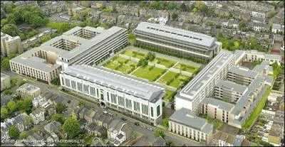 Un stade mytique en Angleterre est en cours de dmolition pour tre transform en luxueux appartements, lequel est-ce ?