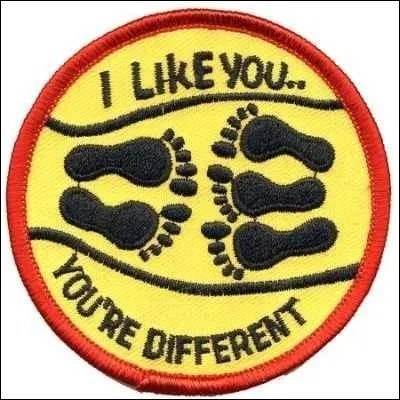 Ftons la diffrence avec cette chansons : Les crayons de couleur, chante par ...