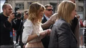 Martina Stoessel est-elle venue  Paris ?