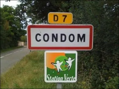De quel d�partement Condom est-elle une sous-pr�fecture ?