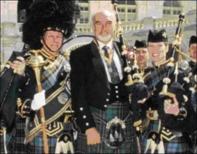 Suivant une tradition cossaise, 265 d'entre eux prtendent en avoir un. Le 266e est le plus connu. O sommes-nous ?