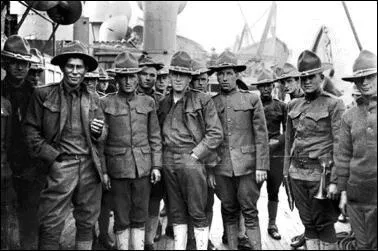 On ne me connat pas, et pourtant pour 2 millions de personnes, des trangers, je suis devenue un symbole Je suis une chanson, mais laquelle ?