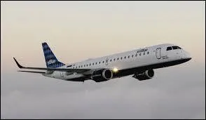 De quelle couleur est la bote noire ?