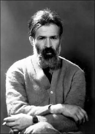 Il se considre autant comme sculpteur que comme peintre. Avec quel grand sculpteur entretient-il une grande amiti ?