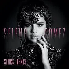 Quand sort l'album Stars Dance ?