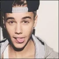 Quel genre de fille prfre-t-il ?