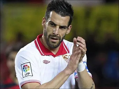 Aprs quatre saisons passes au FC Sville et 180 matchs disputs, Alvaro Negredo a rejoint la Premier League : il jouera dans le club de...