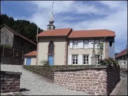 Je me trouve  Turquestein-Blancrupt (rgion Lorraine), un tout petit village de seulement 23 habitants situ dans le dpartement ...