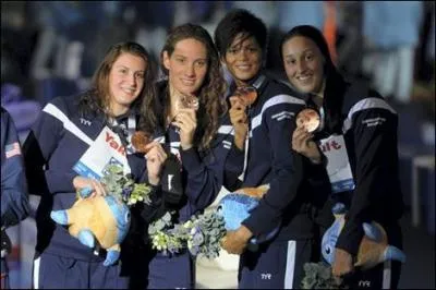 Lors de quelle preuve Camille Muffat, Charlotte Bonnet, Mylne Lazare et Coralie Balmy ont-elles empoch le bronze ? Sur le...