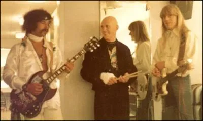 Lgendaire guitariste de Spirit. Admir par Hendrix, il a jou avec Peter Hammill aussi sur l'album The Silent Corner and the Empty Stage. Mort en voulant sauver son enfant de la noyade (le 2 janvier 1997 ) :