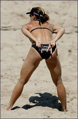 A celle qui te dit que les hommes sont tous pareils, rponds-lui !