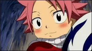 Avec qui Natsu s'est-il occup de son oeuf de dragon ?