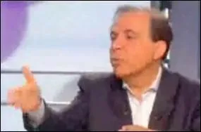 Alors que Martin Hirsch a eu du mal  faire financer le RSA, les crdits de l'Etat pour la banque Dexia ont t dbloqus en une nuit. Comment le gouvernement le justifie-t-il ?