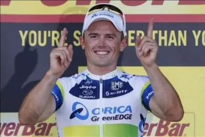 L'australien Simon Gerrans (Orica-GreenEDGE) s'est impos lors de la troisime tape Ajaccio / Calvi avant de s'emparer du maillot jaune le lendemain pour deux jours. Son quipe est...