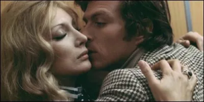 Qui joue le rôle de Mike Friedberg dans "Alexandre Bis" ?