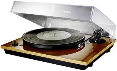 Qui interprte  Chanson pour Pierrot , dans son album  Ma gonzesse , sorti en 1979 ?