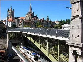 Lausanne n'est pas la capitale de la Suisse, quelle ville est la capitale de la Suisse ?