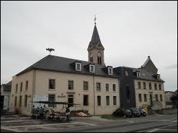 La commune d'Angevillers (rgion Lorraine) se situe dans le dpartement ...