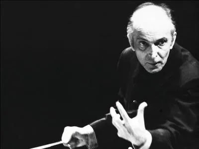 Quel est ce chef d'orchestre et compositeur n en Ukraine puis naturalis italien, puis franais, qui laissa un bel enregistrement du  Sacre du printemps  ?