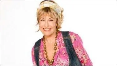 Passons au couple le plus g de la srie ! Comment s'appelle cette femme ?