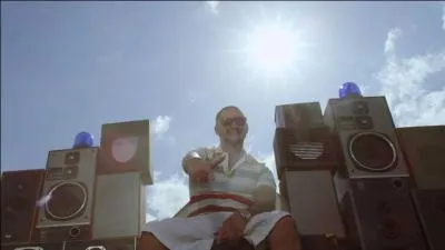 Qui chante  Barbeuk  ?