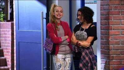 Qui sont ces filles sur la photo ?